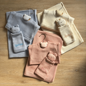 Set regalo nascita personalizzato in pura lana