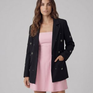 Abito attillato con scollo dritto - rosa