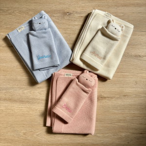 Set Regalo Nascita Personalizzato – DouDou e Copertina